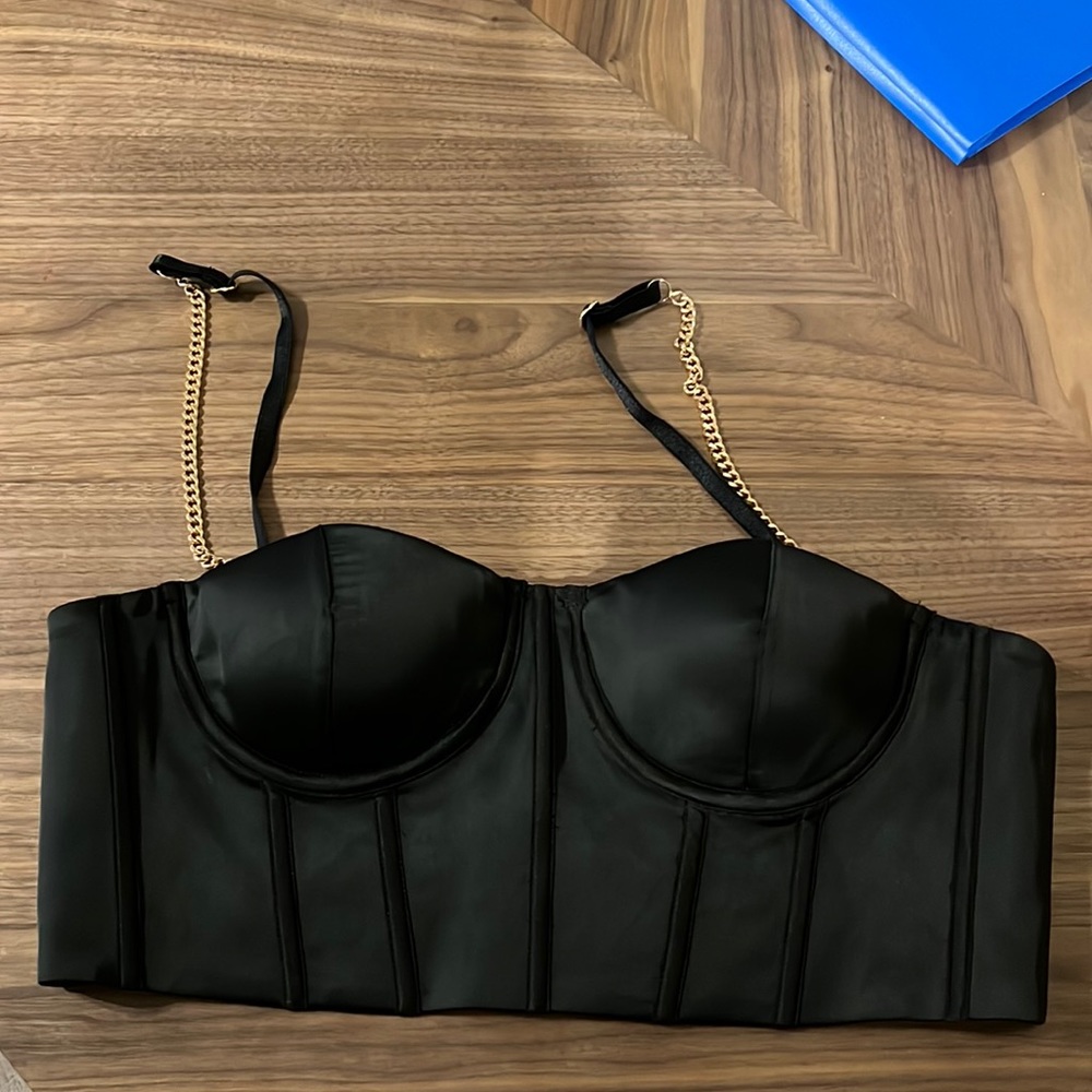 Meshki Top